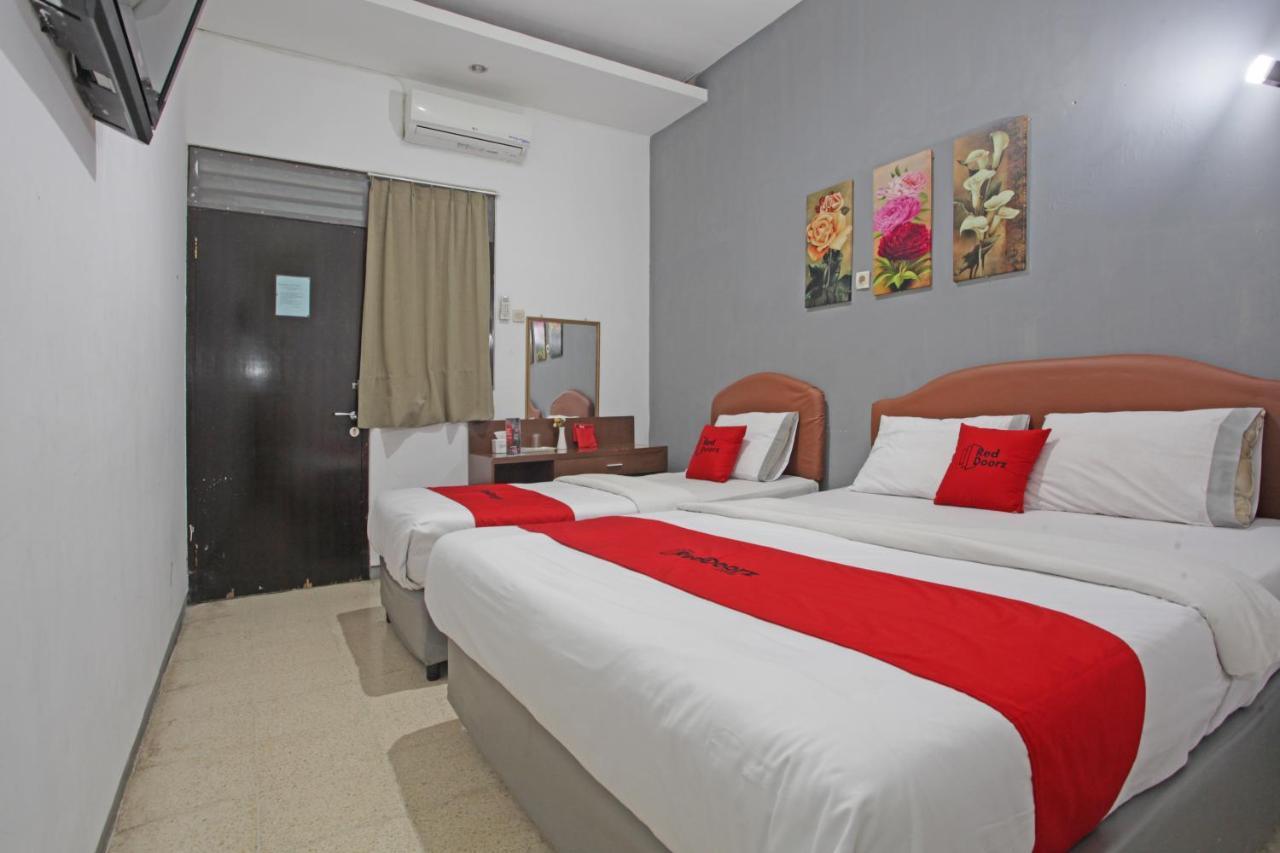 Reddoorz @ Soekarno Hatta 2 Hotel Malang Exterior foto